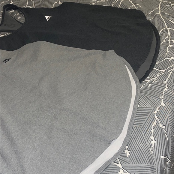 Adidas 2 pc Women's Gray and Black Tank Tops Aeroready sz M - Picture 6 of 8